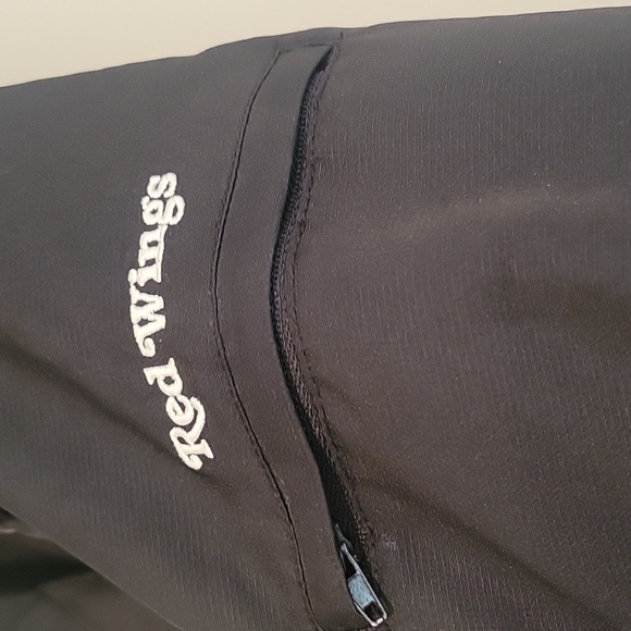 Men's rebook Redwings jacket - Picture 4 of 5